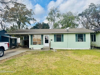 /international/us/860-landry-street-breaux-bridge-la-110104575411/