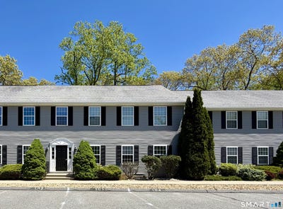 /international/us/48-kings-highway-ledyard-ct-110107993682/