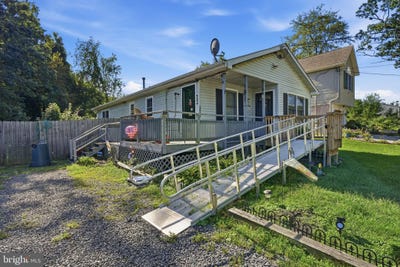 /international/us/347-marion-avenue-westville-nj-110110127889/