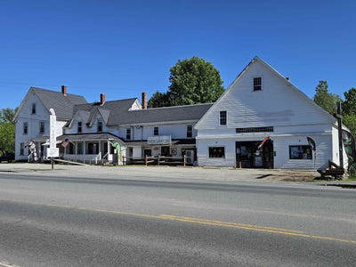 /international/us/361-365-meadow-street-littleton-nh-110108533021/