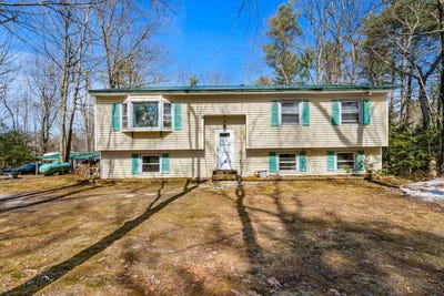 /international/us/361-chester-turnpike-candia-nh-110106719281/