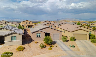 /international/us/5003-e-bright-wash-way-tucson-az-110108603362/