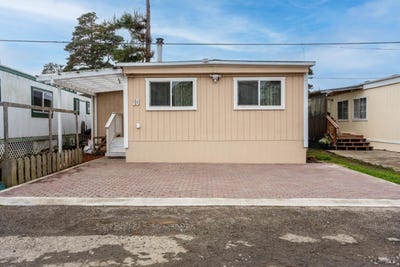 /international/us/17900-n-hwy-1-ms19-fort-bragg-ca-110109350754/