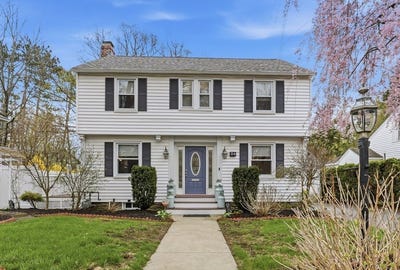 /international/us/34-amherst-st-worcester-ma-110107547767/