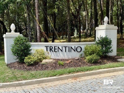 /international/us/12-via-maria-fairhope-al-110110015945/