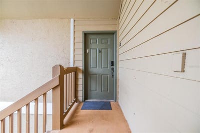 /international/us/9481-highland-oak-drive-tampa-fl-110097761224/