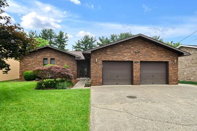 /international/us/1808-pennsylvania-ave-belpre-oh-110100123547/