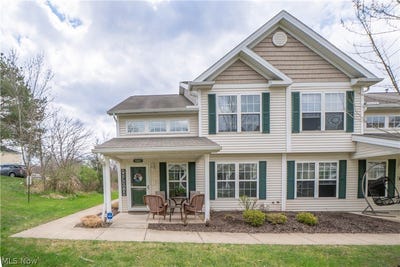 /international/us/13667-woodcroft-trace-north-royalton-oh-110107277366/