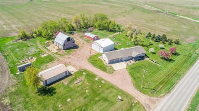 /international/us/3451-jackson-ave-boyden-ia-110104149152/