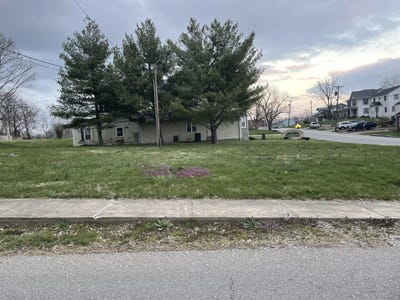 /international/us/101-roland-avenue-owenton-ky-110100796376/