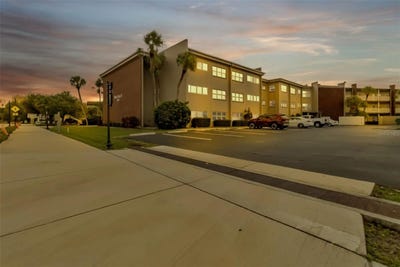 /international/us/3100-harbor-boulevard-port-charlotte-fl-110105359636/