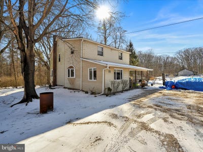 /international/us/111-crest-street-barnesville-pa-110097501646/