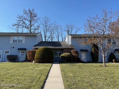 /international/us/504-crawford-street-shrewsbury-twp-nj-110107831134/