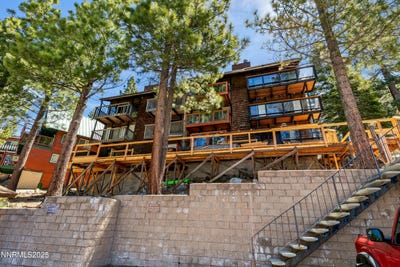 /international/us/275-tramway-drive-stateline-nv-110107953037/