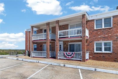 /international/us/900-e-ocean-view-avenue-norfolk-va-110119393593/