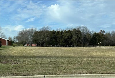 /international/us/1629-seath-drive-albert-lea-mn-110103648537/