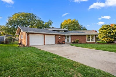 /international/us/1333-merrimac-place-aurora-il-110120711638/