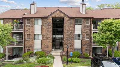 /international/us/48-woodland-hills-drive-southgate-ky-110100796436/?lang=en
