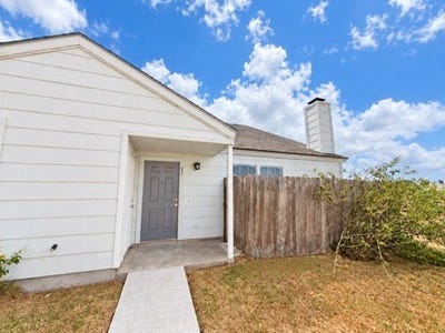 /international/us/7252-the-mansions-drive-corpus-christi-tx-110120059747/