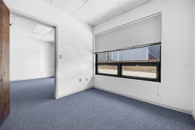 /international/us/4424-nw-13th-street-gainesville-fl-110105880592/