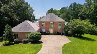 /international/us/133-windward-lane-murray-ky-110109194778/