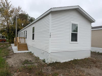 /international/us/1700-3rd-avenue-s-moorhead-mn-110120558415/