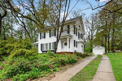 /international/us/1226-sweetbriar-road-madison-wi-110104194230/