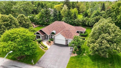 /international/us/8135-basswood-road-orland-park-il-110108197971/