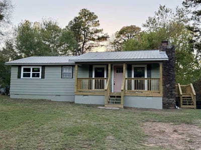 /international/us/1684-county-road-3550-clarksville-ar-110120450110/