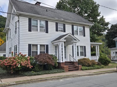 /international/us/1205-dyberry-place-honesdale-pa-110094924878/