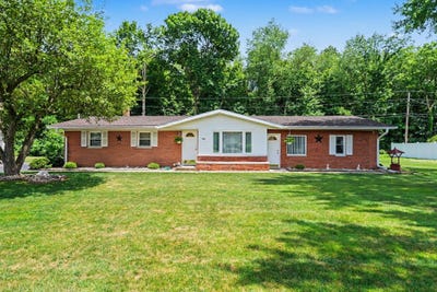 /international/us/362-e-washington-street-berrien-springs-mi-110108766722/
