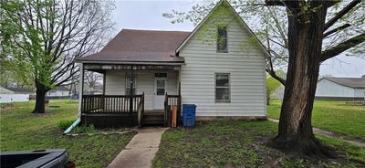 /international/us/407-s-bismark-street-concordia-mo-110107338656/