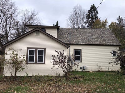 /international/us/219-e-burnett-avenue-grantsburg-wi-110088286837/