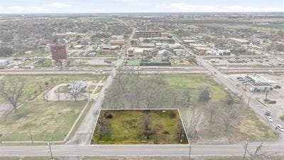 /international/us/212-e-walnut-street-celina-tx-110106176836/
