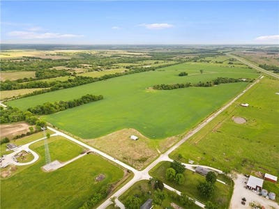 /international/us/49-nw-100th-road-sheldon-mo-110107604148/