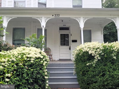 /international/us/222-n-bradford-street-dover-de-110108474469/