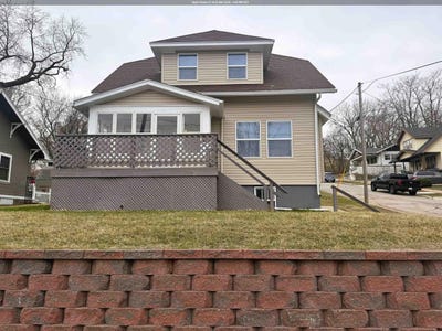 /international/us/1623-west-st-sioux-city-ia-110098545652/