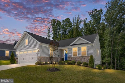 /international/us/7412-brentford-terrace-fredericksburg-va-110108571147/