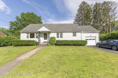 /international/us/1076-decker-street-kingston-ny-110100398398/