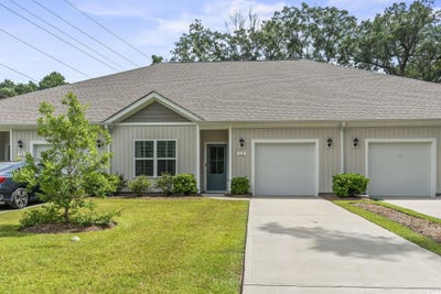 /international/us/62-sea-shell-dr-murrells-inlet-sc-110100815774/