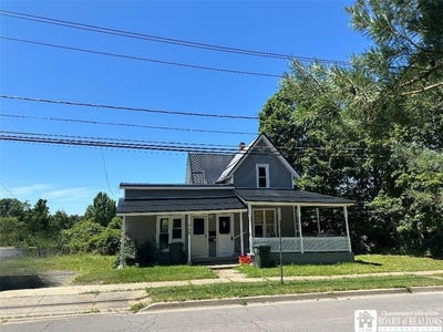 /international/us/53-hallock-street-jamestown-ny-110101089965/