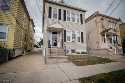 /international/us/74-harrison-pl-clifton-city-nj-110108665650/