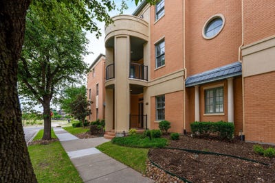 /international/us/8462-library-street-frisco-tx-110107575388/