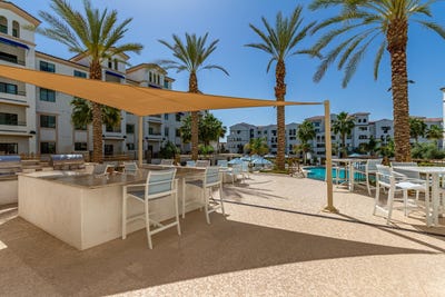 /international/us/2511-w-queen-creek-road-chandler-az-110107981432/