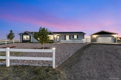 /international/us/15088-county-road-100-nunn-co-110109064904/