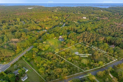 /international/us/141-damascus-road-east-quogue-ny-110100342363/