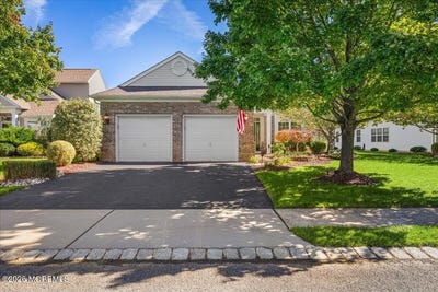 /international/us/122-orleans-road-monroe-nj-110120614073/