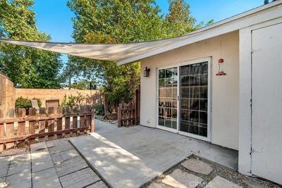 /international/us/23101-lanark-street-west-hills-ca-110120121402/