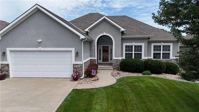 /international/us/19367-tomahawk-lane-st-joseph-mo-110101069554/