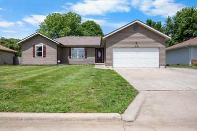 /international/us/400-jennifer-lane-rogersville-mo-110108229161/